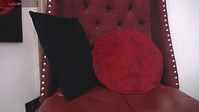 Snapshot of BiancaAntonelli chatting on May 2026 01:49:02 PM BiancaAntonelli online show from May 2026 01:49:02 PM