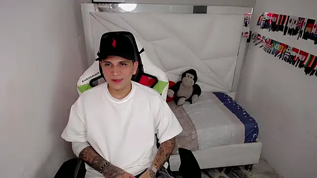Brayan lopezz online show from May 2026 03:45:02 AM