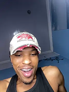 Snapshot of BlueIceCube chatting on December 2024 09:57:02 AM BlueIceCube online show from December 2024 09:57:02 AM