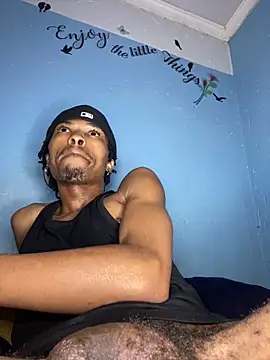 Snapshot of BlueIceCube chatting on December 2024 09:49:02 PM BlueIceCube online show from December 2024 09:49:02 PM