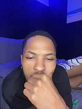 BlueIceCube online show from April 2026 09:52:01 PM