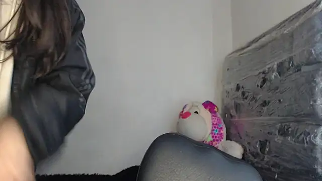 Snapshot of skinny_sweet2411 chatting on November 2025 04:26:02 AM skinny sweet2411 online show from November 2025 04:26:02 AM