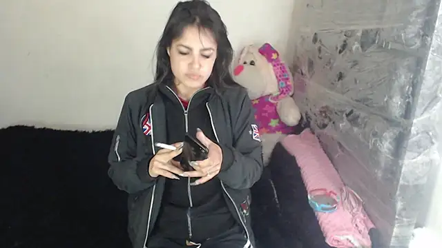 Snapshot of skinny_sweet2411 chatting on December 2025 08:52:01 AM skinny sweet2411 online show from December 2025 08:52:01 AM