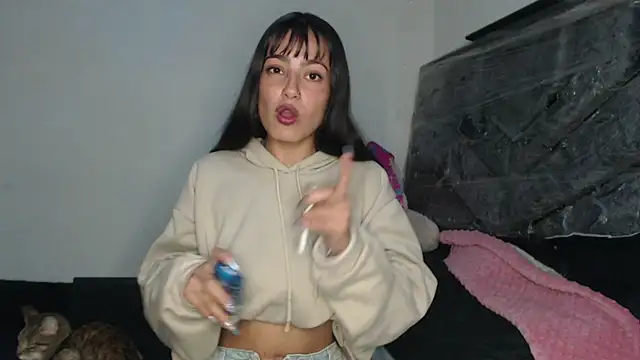 skinny sweet2411 online show from February 2026 04:39:02 AM