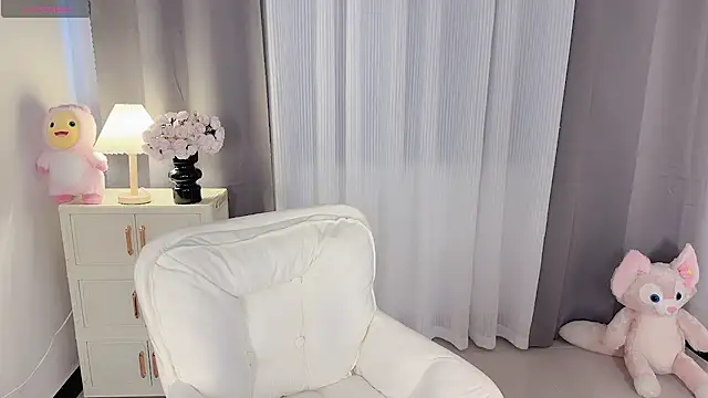 Snapshot of Lucky-susuBB chatting on December 2024 08:31:02 AM Lucky-susuBB online show from December 2024 08:31:02 AM