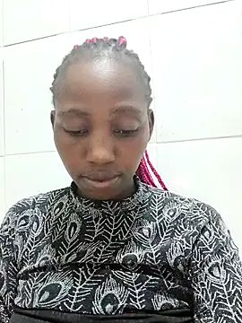 Beee25 online show from December 2025 08:26:01 PM