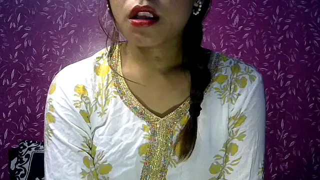 Snapshot of sanjana-77 chatting on January 2025 07:29:02 PM sanjana-77 online show from January 2025 07:29:02 PM