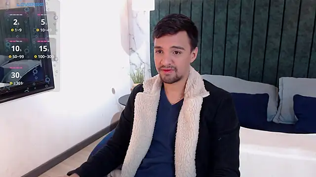 Snapshot of Edward_max chatting on January 2025 03:37:02 AM Edward max online show from January 2025 03:37:02 AM