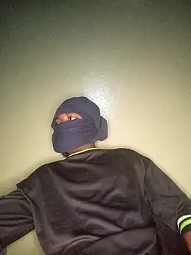 Snapshot of Mischevous_T69 chatting on December 2024 08:22:01 PM Mischevous T69 online show from December 2024 08:22:01 PM