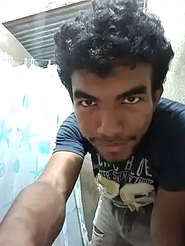 Reynold2608 online show from February 2025 11:14:02 PM