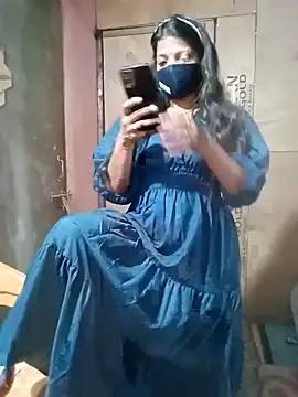 Snapshot of queensenorita chatting on March 2025 06:31:01 PM queensenorita online show from March 2025 06:31:01 PM