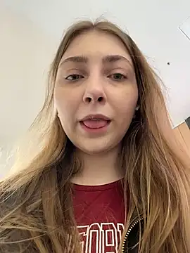 Sunny   Bunny online show from April 2026 01:42:02 PM