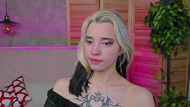 as1an girlfriend online show from March 2025 11:49:02 AM