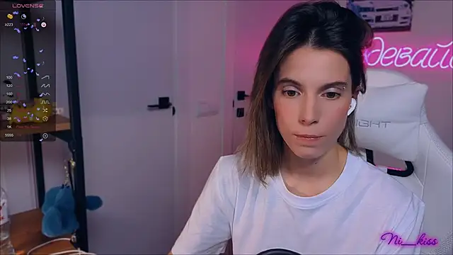  ni kiss online show from September 2025 07:59:01 PM