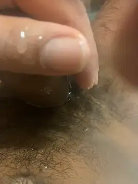 Snapshot of SensualG300 chatting on January 2026 02:21:01 PM SensualG300 online show from January 2026 02:21:01 PM