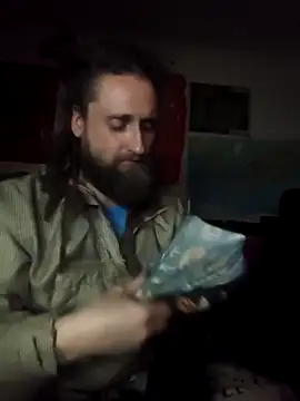 Ozomitro online show from February 2026 09:02:02 PM