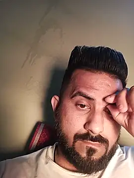 Snapshot of Vickymehra005 chatting on January 2025 05:20:01 PM Vickymehra005 online show from January 2025 05:20:01 PM
