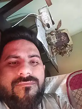 Snapshot of Vickymehra005 chatting on January 2025 07:10:02 PM Vickymehra005 online show from January 2025 07:10:02 PM