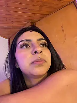 Hilary pinkk online show from March 2026 03:11:01 AM