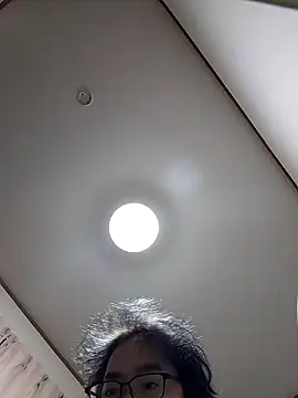 Snapshot of SAITO-YASUYUKI7 chatting on November 2025 01:22:02 PM SAITO-YASUYUKI7 online show from November 2025 01:22:02 PM