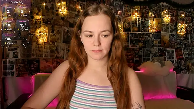 Fox Lisa online show from December 2025 08:35:01 PM