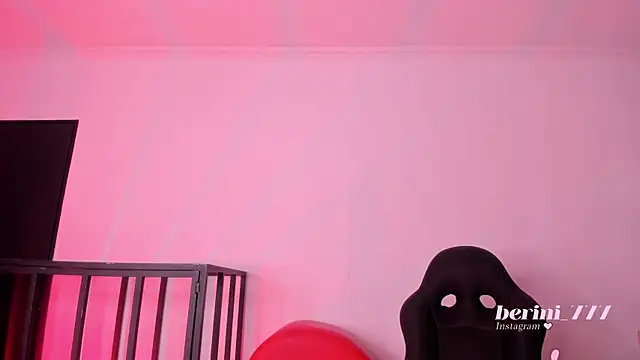 AmberiniHoffman online show from July 2026 12:08:02 PM