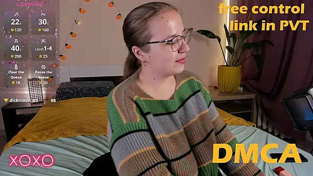 Snapshot of Your_Penny_ chatting on October 2025 07:47:02 PM Your Penny online show from October 2025 07:47:02 PM