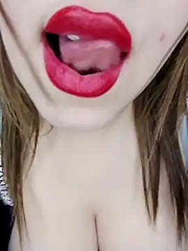 sexy-mariya online show from December 2025 11:32:01 PM