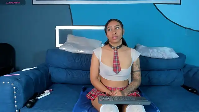 Brunettesexy0 online show from March 2025 09:51:02 PM