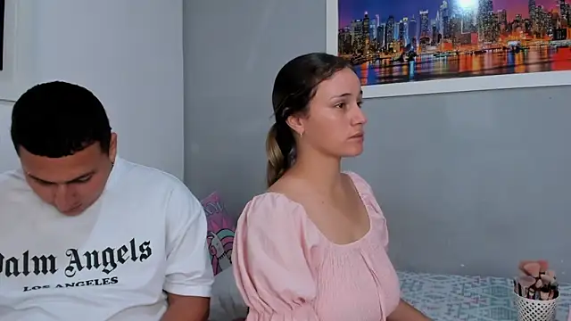 naughtyloverss online show from March 2025 03:14:02 PM