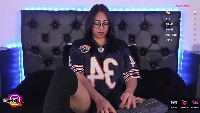 Skyler  blue4 online show from March 2025 10:16:01 PM