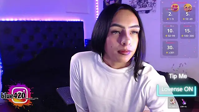 Skyler  blue4 online show from November 2025 10:43:02 PM