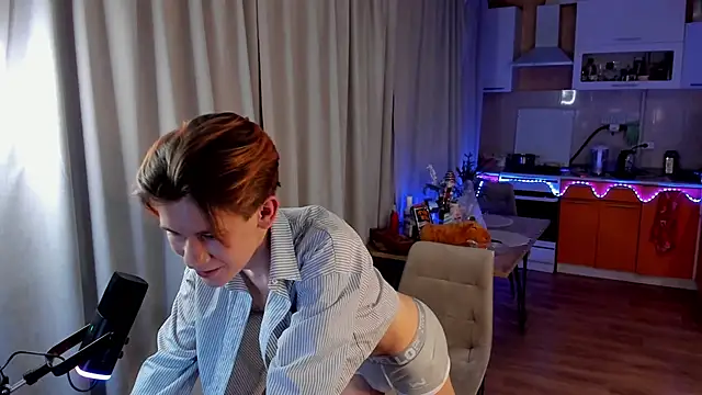 AndrewwCarter2 online show from February 2025 11:09:01 PM