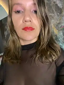 gwen ashly online show from March 2026 08:15:01 PM