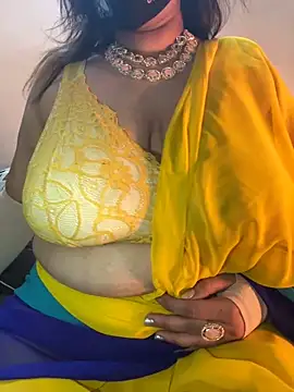 Snapshot of SnehaRai chatting on February 2025 04:37:01 PM SnehaRai online show from February 2025 04:37:01 PM