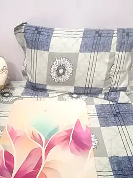 Snapshot of Dr_Kamsutra chatting on November 2025 06:41:04 PM Dr Kamsutra online show from November 2025 06:41:04 PM