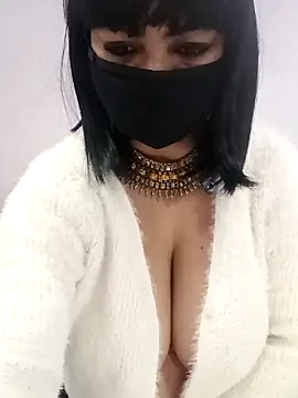 Snapshot of Dr_Kamsutra chatting on November 2025 05:01:02 PM Dr Kamsutra online show from November 2025 05:01:02 PM