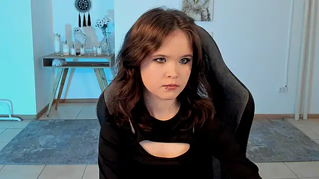 Snapshot of Elainebeness chatting on January 2025 07:18:02 PM Elainebeness online show from January 2025 07:18:02 PM