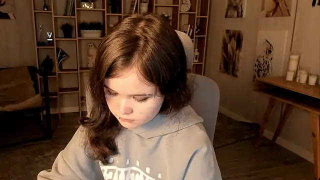 Snapshot of Elainebeness chatting on September 2025 10:11:01 PM Elainebeness online show from September 2025 10:11:01 PM
