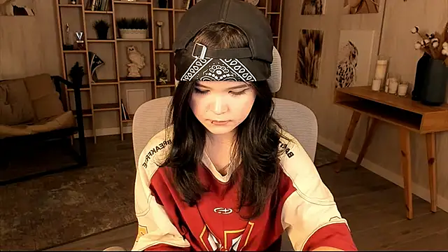 Snapshot of Elainebeness chatting on October 2025 07:33:01 PM Elainebeness online show from October 2025 07:33:01 PM