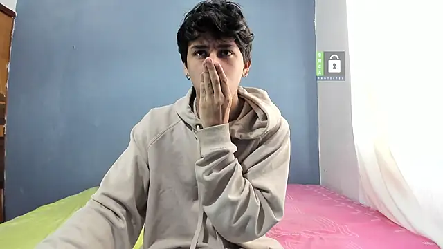 Snapshot of Kanterfun chatting on March 2025 12:35:02 PM Kanterfun online show from March 2025 12:35:02 PM