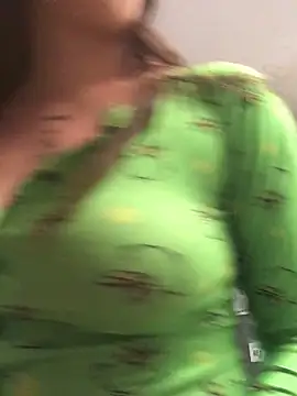 Miss oliviaa online show from October 2025 12:48:02 PM