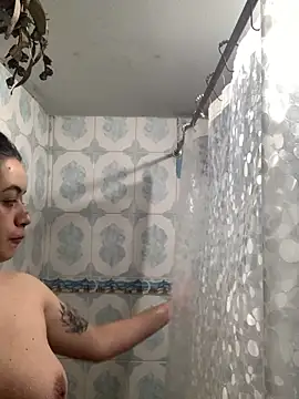 Miss oliviaa online show from December 2025 06:12:02 PM