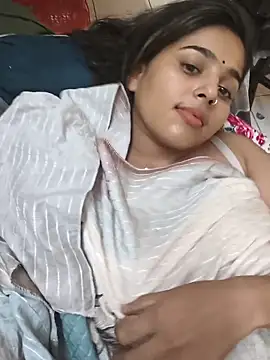 Snapshot of Sweet-Rani chatting on June 2026 05:47:02 PM Sweet-Rani online show from June 2026 05:47:02 PM