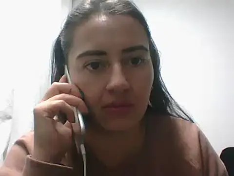 Snapshot of _karlie_kloss_ chatting on January 2025 01:04:02 AM karlie kloss online show from January 2025 01:04:02 AM