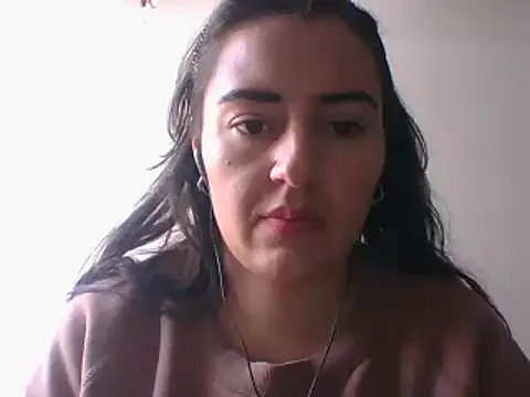 Snapshot of _karlie_kloss_ chatting on January 2025 05:12:02 PM karlie kloss online show from January 2025 05:12:02 PM