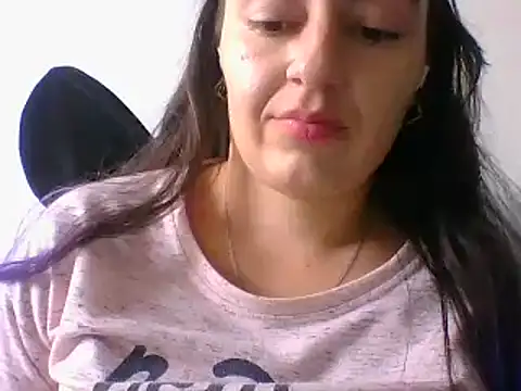 Snapshot of _karlie_kloss_ chatting on January 2025 07:44:02 PM karlie kloss online show from January 2025 07:44:02 PM