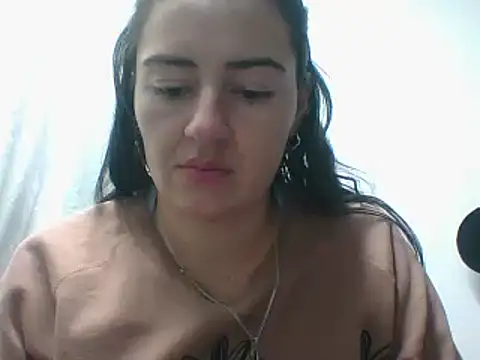 Snapshot of _karlie_kloss_ chatting on January 2025 01:52:01 AM karlie kloss online show from January 2025 01:52:01 AM