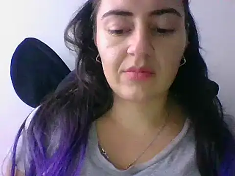 Snapshot of _karlie_kloss_ chatting on January 2025 08:11:01 PM karlie kloss online show from January 2025 08:11:01 PM