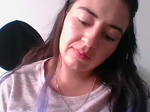 Snapshot of _karlie_kloss_ chatting on January 2025 07:20:01 PM karlie kloss online show from January 2025 07:20:01 PM